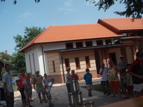 183.jpg
